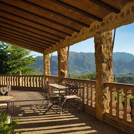 El Valle Dorado