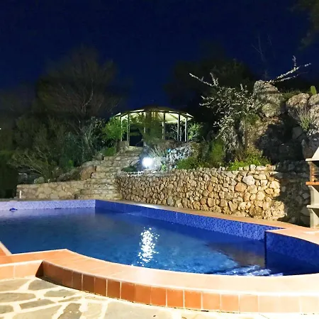 El Valle Dorado