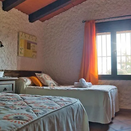 Chalet El Valle Dorado *